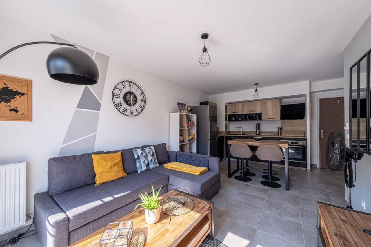 F2 Cozy Pour 4 Proche Disneyland - Fairytale Factory Villeneuve-Saint-Denis Exterior foto